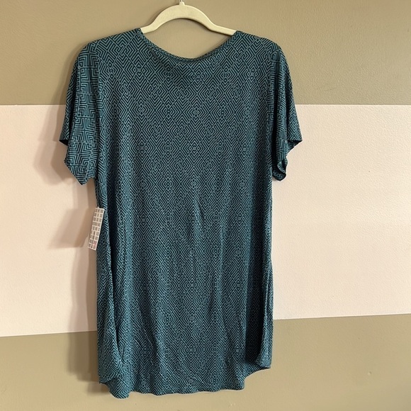 NWT Lularoe Classic T L - Picture 7 of 7